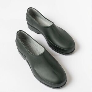 PLASTICANA FRENCH RECYCLED HEMP GARDEN CLOGS IN SEPIA